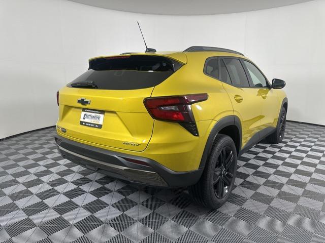 new 2025 Chevrolet Trax car, priced at $27,384