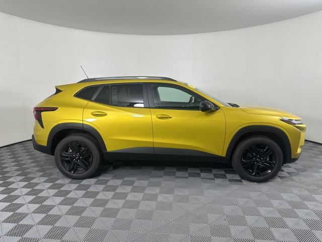 new 2025 Chevrolet Trax car, priced at $27,384