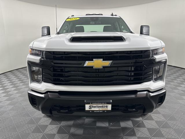 new 2026 Chevrolet Silverado 3500 car, priced at $55,040