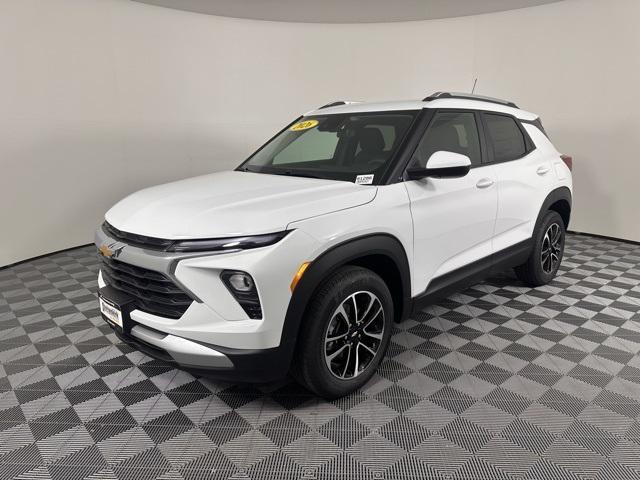 new 2026 Chevrolet TrailBlazer car, priced at $26,580