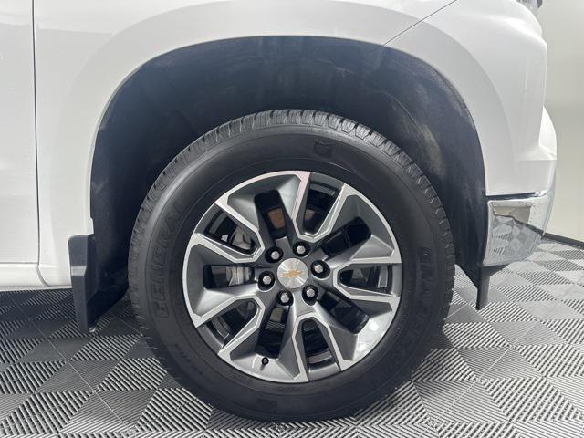new 2025 Chevrolet Silverado 1500 car, priced at $50,694