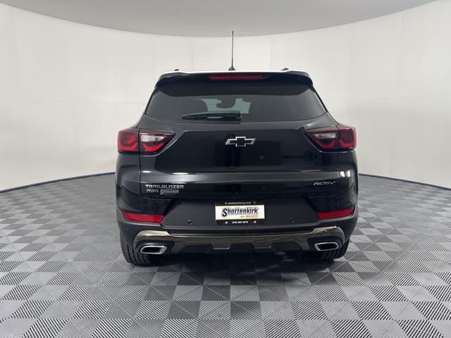 new 2025 Chevrolet TrailBlazer car, priced at $33,180