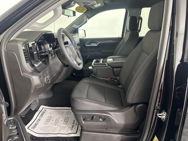 new 2025 Chevrolet Silverado 1500 car, priced at $53,060