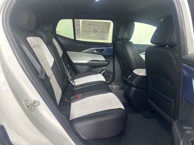 new 2025 Chevrolet Equinox EV car, priced at $41,090