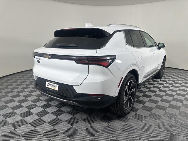new 2025 Chevrolet Equinox EV car, priced at $41,090