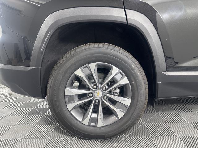 new 2026 Chevrolet Equinox car, priced at $31,995