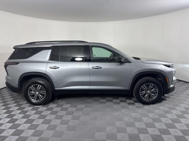 used 2024 Chevrolet Traverse car, priced at $38,352