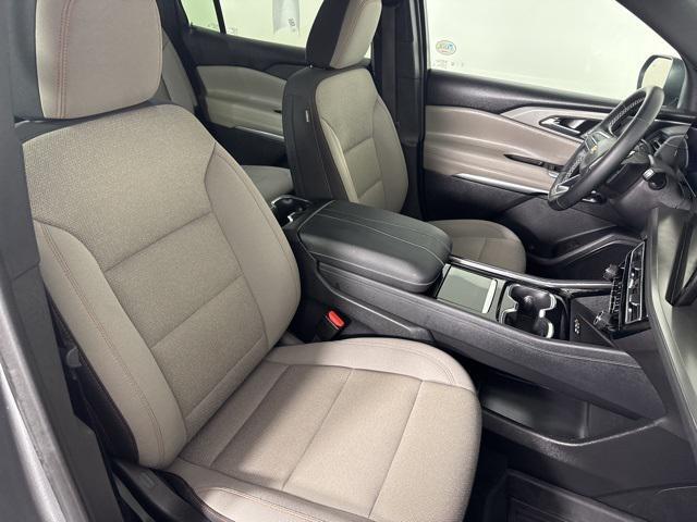 used 2024 Chevrolet Traverse car, priced at $38,352