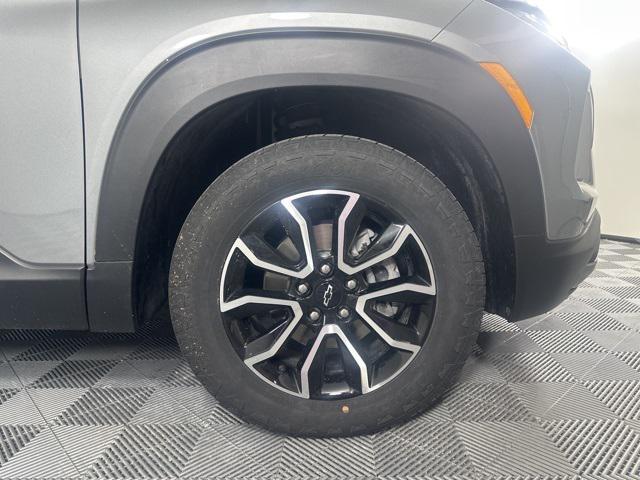 new 2025 Chevrolet TrailBlazer car, priced at $33,180