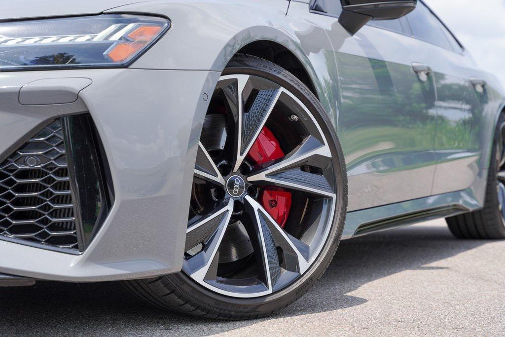 used 2022 Audi RS 7 car, priced at $84,500