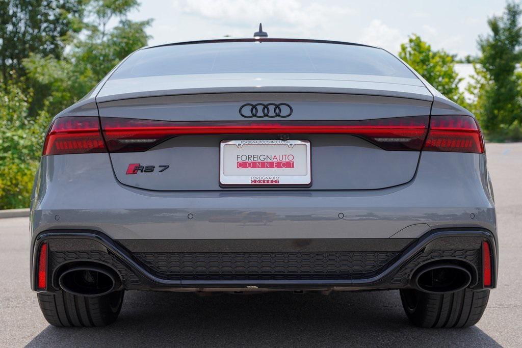 used 2022 Audi RS 7 car, priced at $84,500