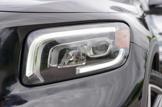 used 2021 Mercedes-Benz GLB 250 car, priced at $23,500