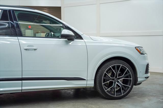 used 2022 Audi Q7 car, priced at $40,000