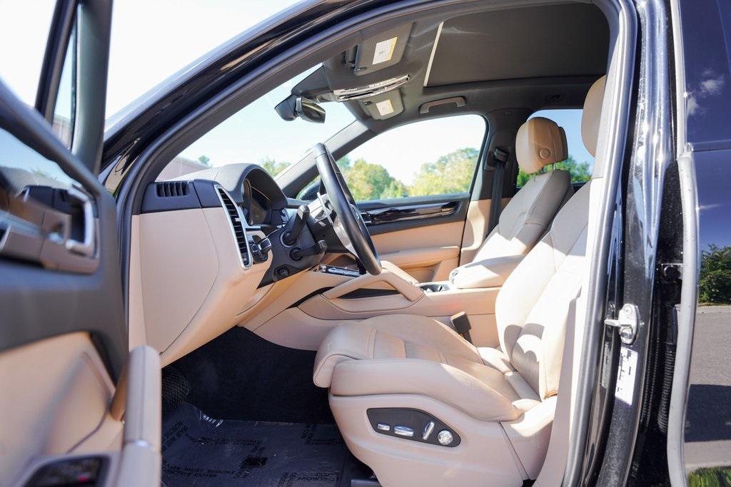 used 2021 Porsche Cayenne car, priced at $43,999