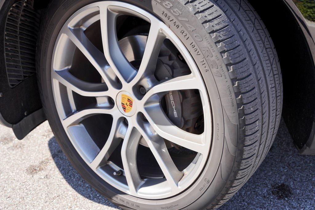 used 2021 Porsche Cayenne car, priced at $43,999