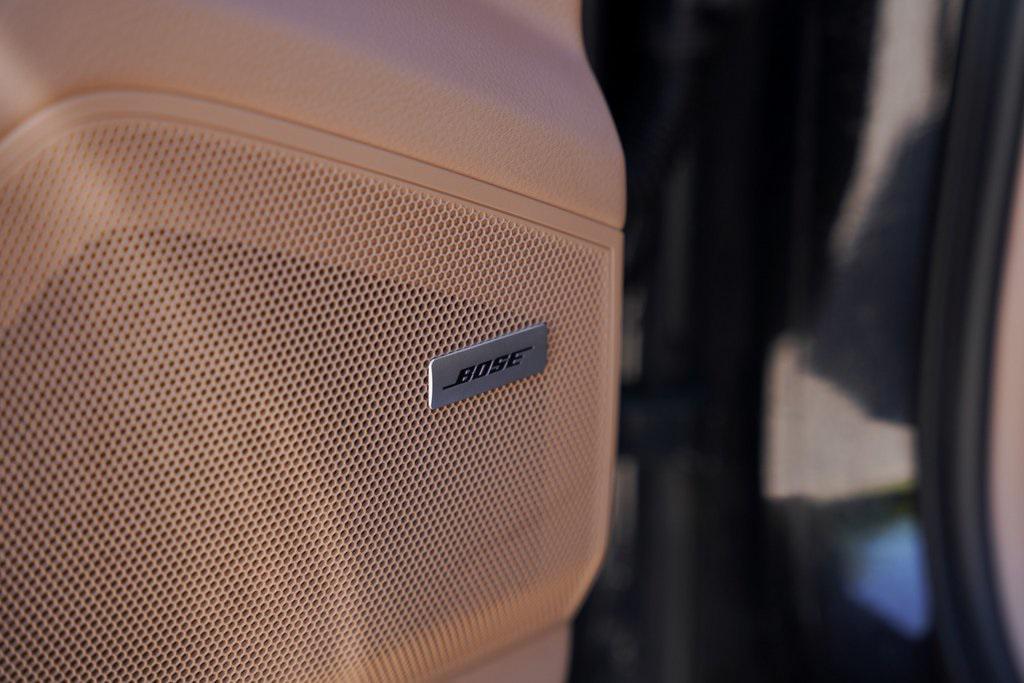 used 2021 Porsche Cayenne car, priced at $43,999