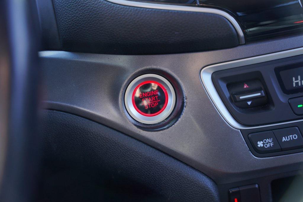 used 2020 Honda Pilot car, priced at $18,750