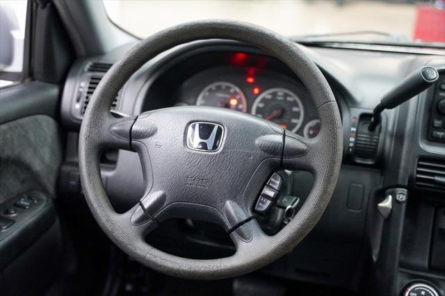 used 2002 Honda CR-V car, priced at $3,695