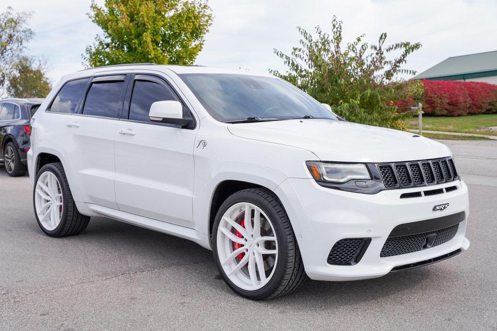 used 2014 Jeep Grand Cherokee car, priced at $31,595