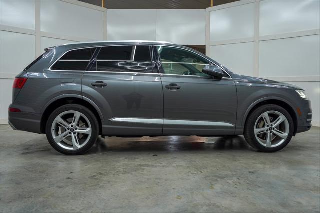 used 2019 Audi Q7 car, priced at $26,350