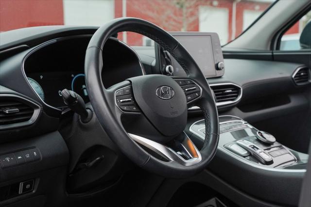 used 2022 Hyundai Santa Fe car, priced at $25,999