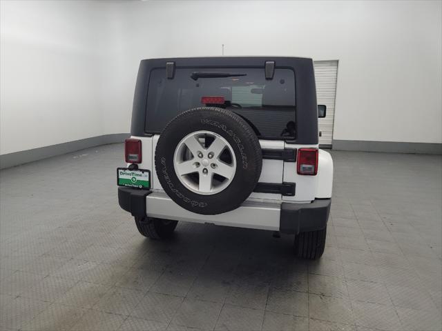 used 2015 Jeep Wrangler Unlimited car, priced at $21,295