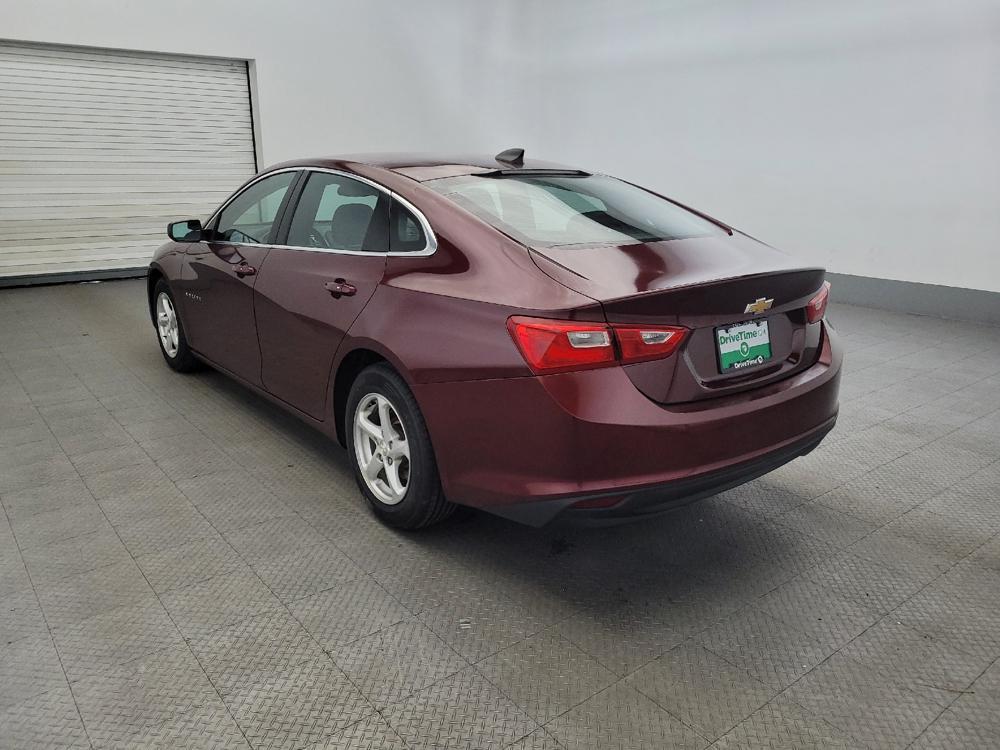 used 2016 Chevrolet Malibu car, priced at $13,095