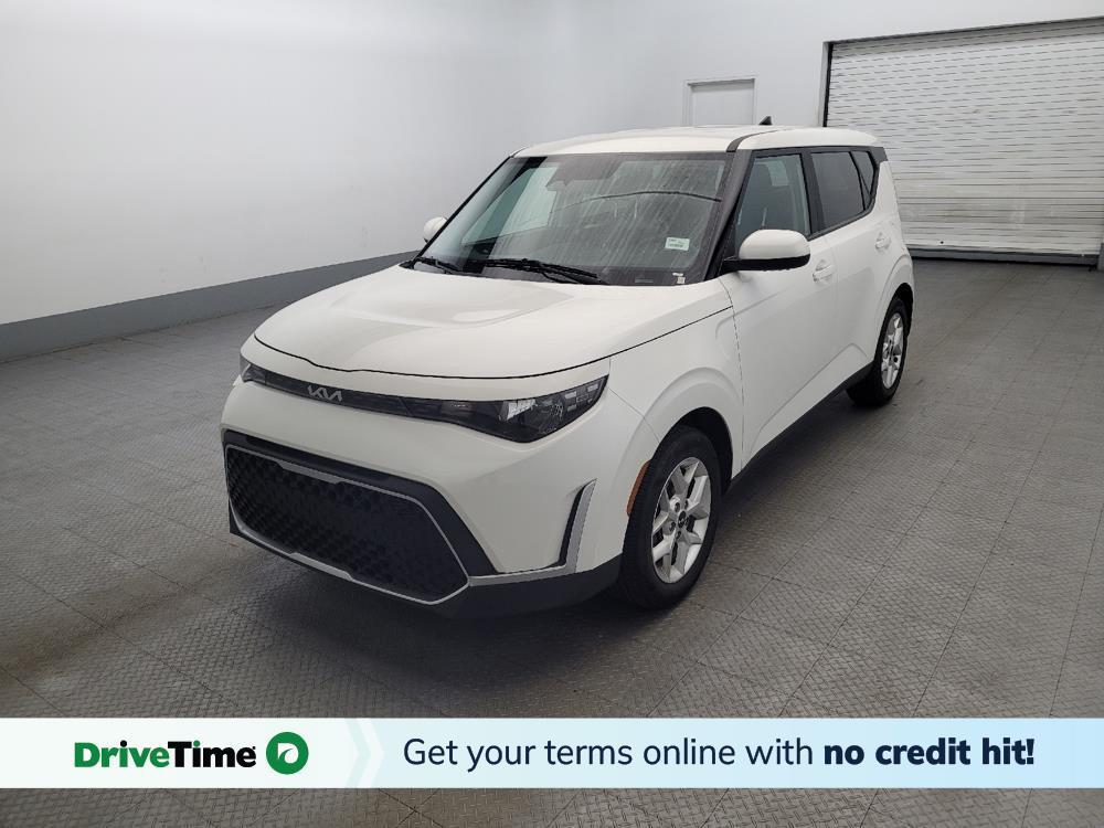 used 2023 Kia Soul car, priced at $18,095