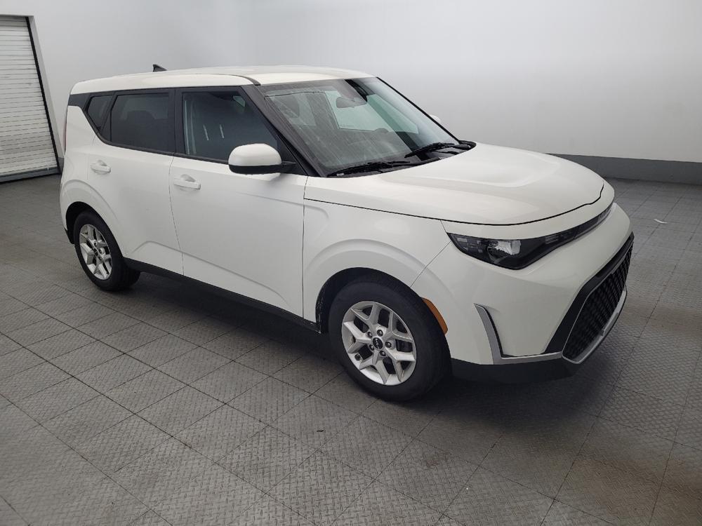 used 2023 Kia Soul car, priced at $18,095
