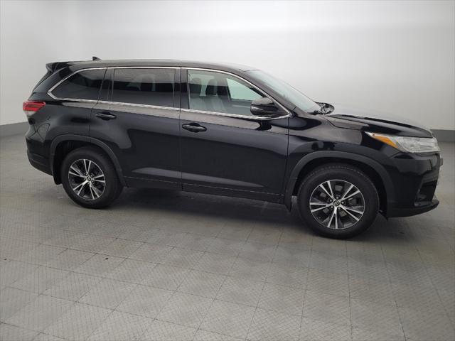 used 2017 Toyota Highlander car, priced at $26,895