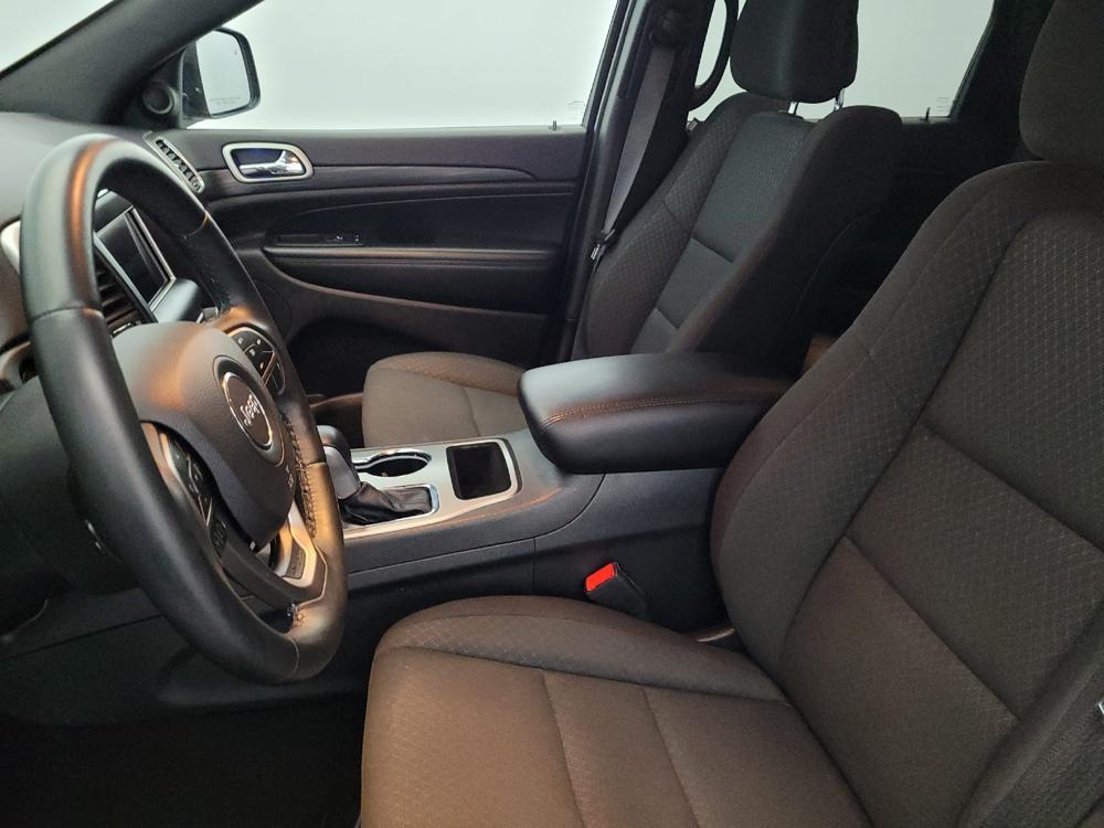 used 2019 Jeep Grand Cherokee car, priced at $18,495