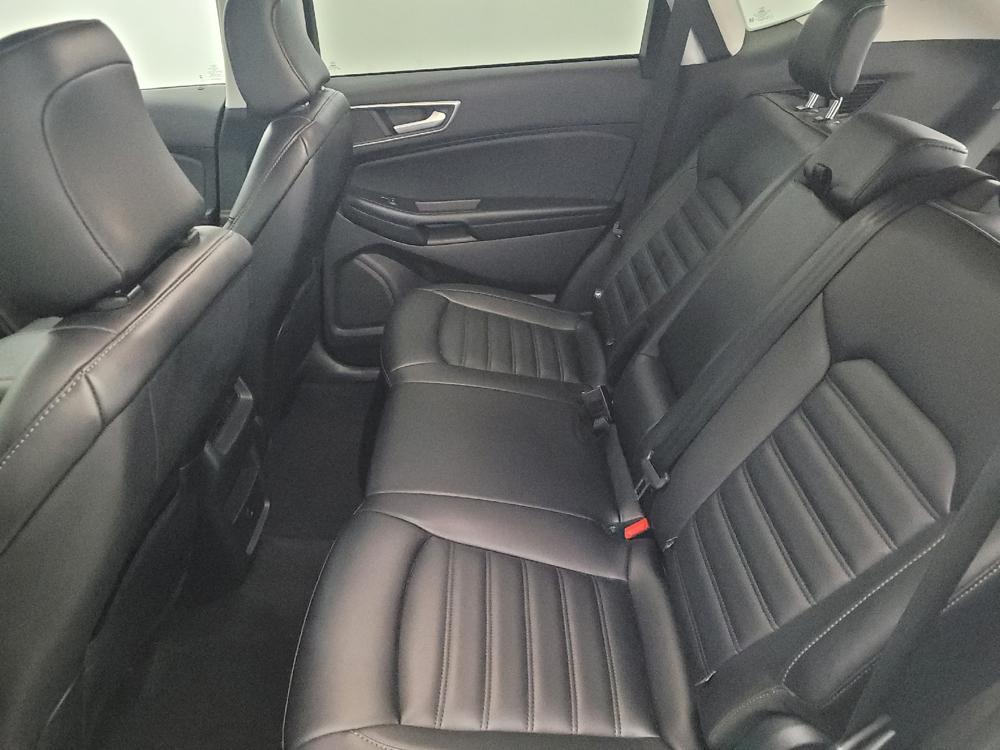 used 2024 Ford Edge car, priced at $24,995