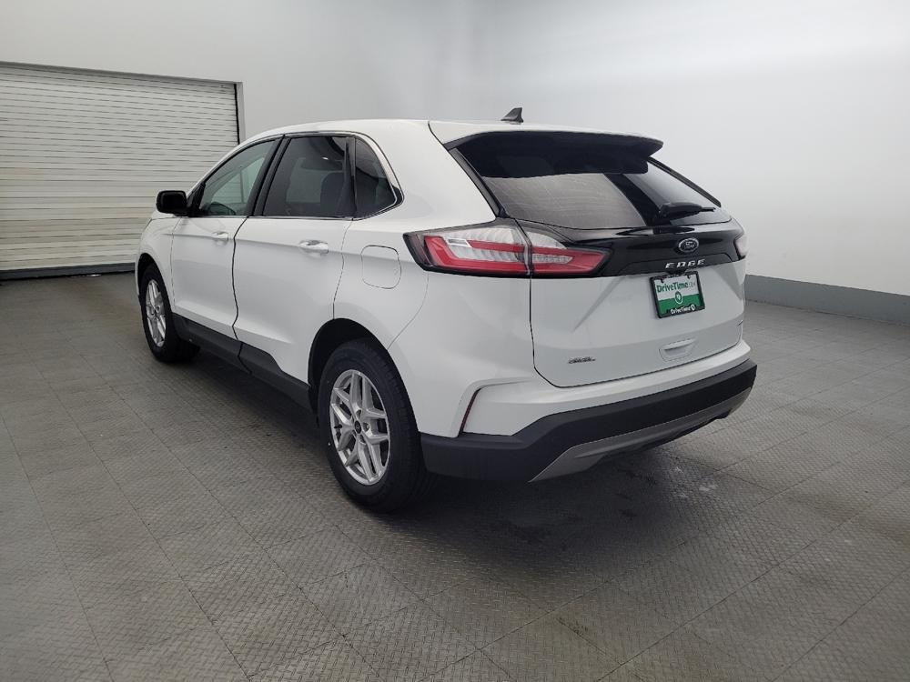 used 2024 Ford Edge car, priced at $24,995