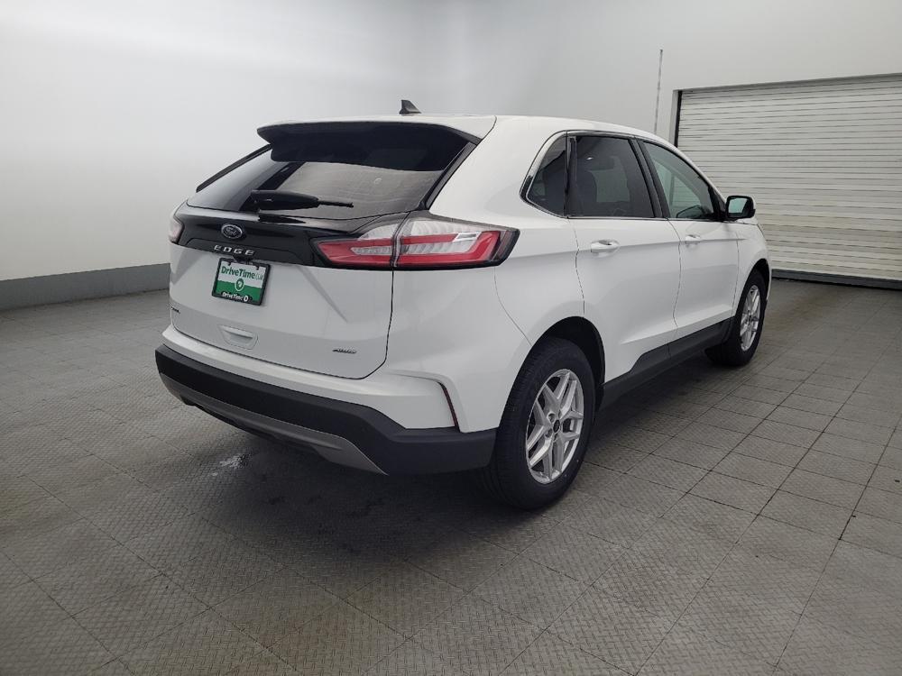 used 2024 Ford Edge car, priced at $24,995