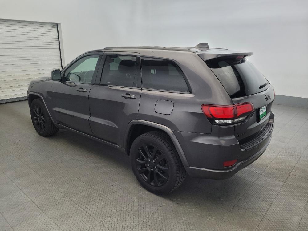 used 2020 Jeep Grand Cherokee car, priced at $20,395