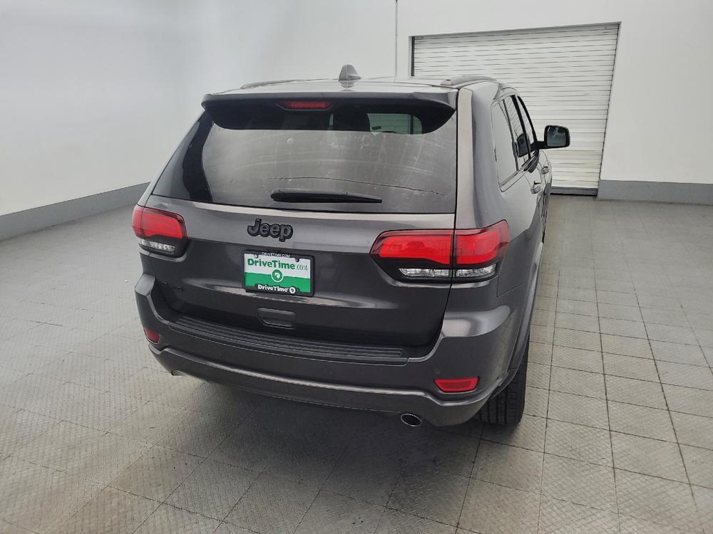 used 2020 Jeep Grand Cherokee car, priced at $20,395