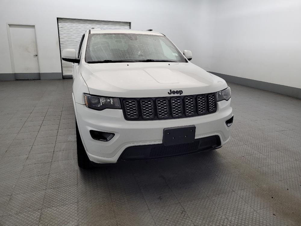 used 2020 Jeep Grand Cherokee car, priced at $20,695