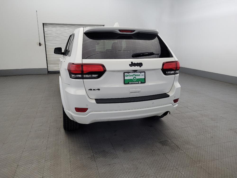 used 2020 Jeep Grand Cherokee car, priced at $20,695