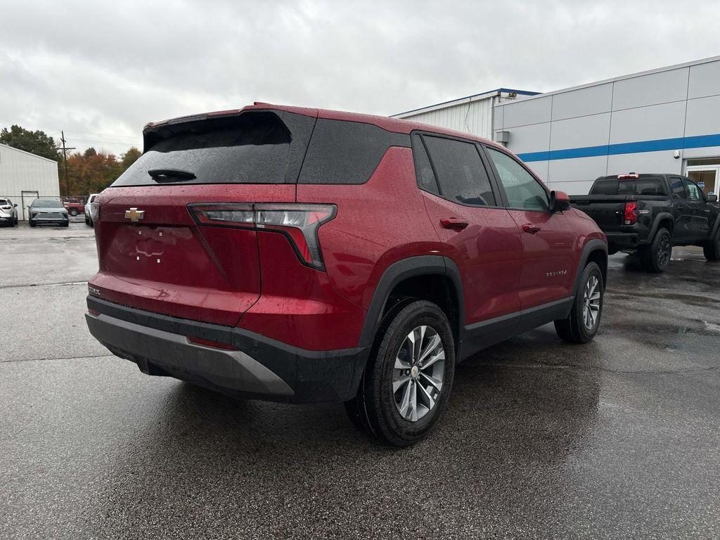 new 2026 Chevrolet Equinox car, priced at $32,772