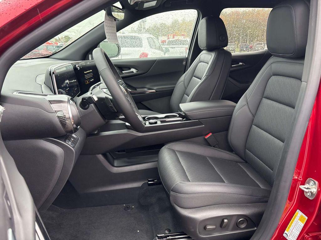 new 2026 Chevrolet Equinox car, priced at $32,772