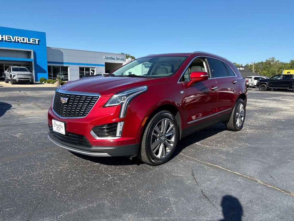 used 2022 Cadillac XT5 car, priced at $36,995