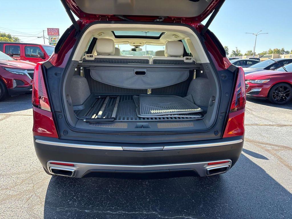 used 2022 Cadillac XT5 car, priced at $36,995