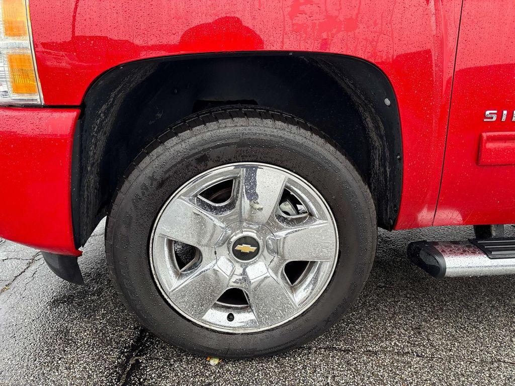 used 2010 Chevrolet Silverado 1500 car, priced at $10,995