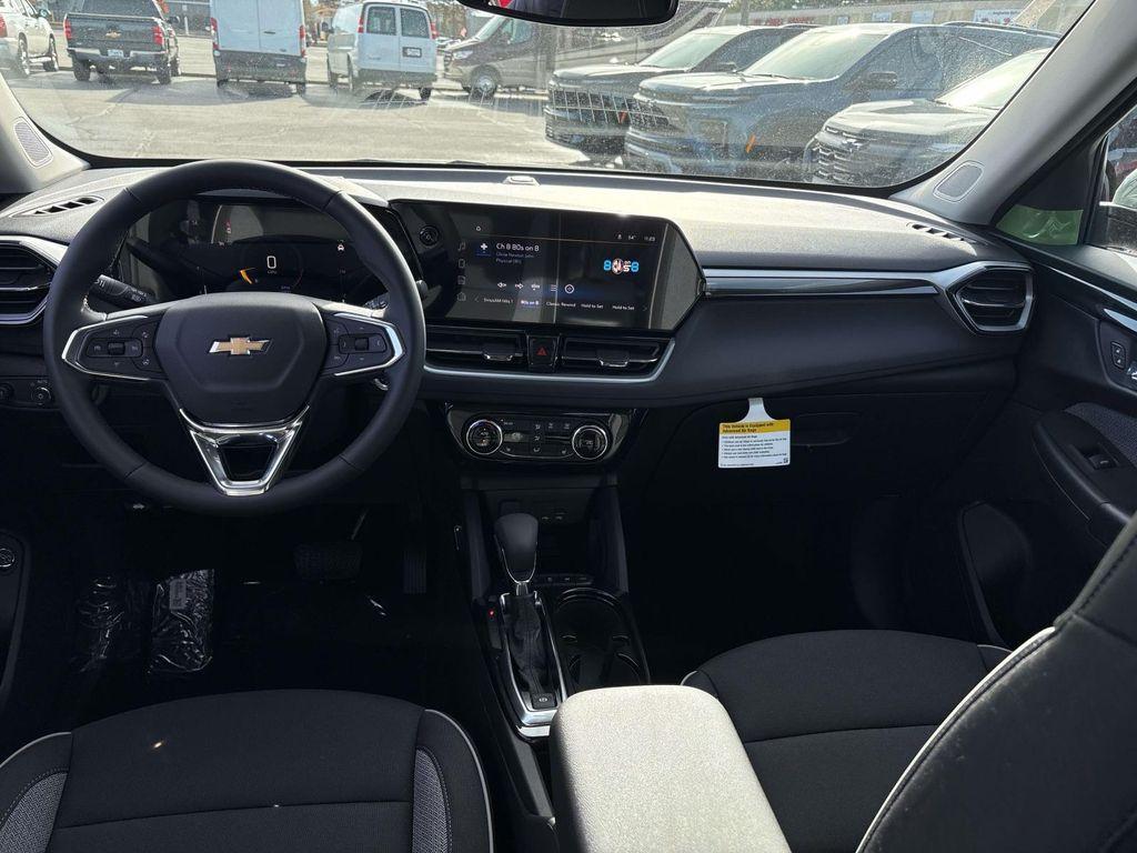 new 2026 Chevrolet TrailBlazer car, priced at $30,300