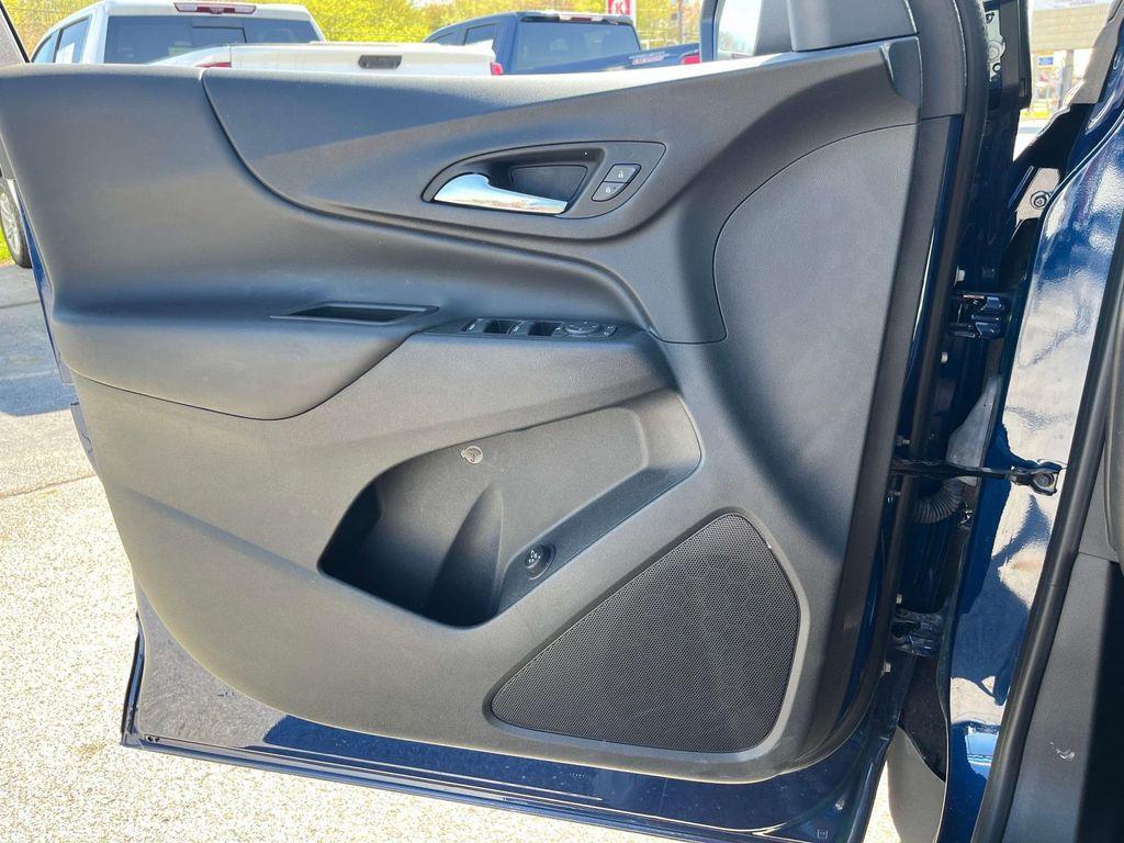 used 2023 Chevrolet Equinox car, priced at $26,995