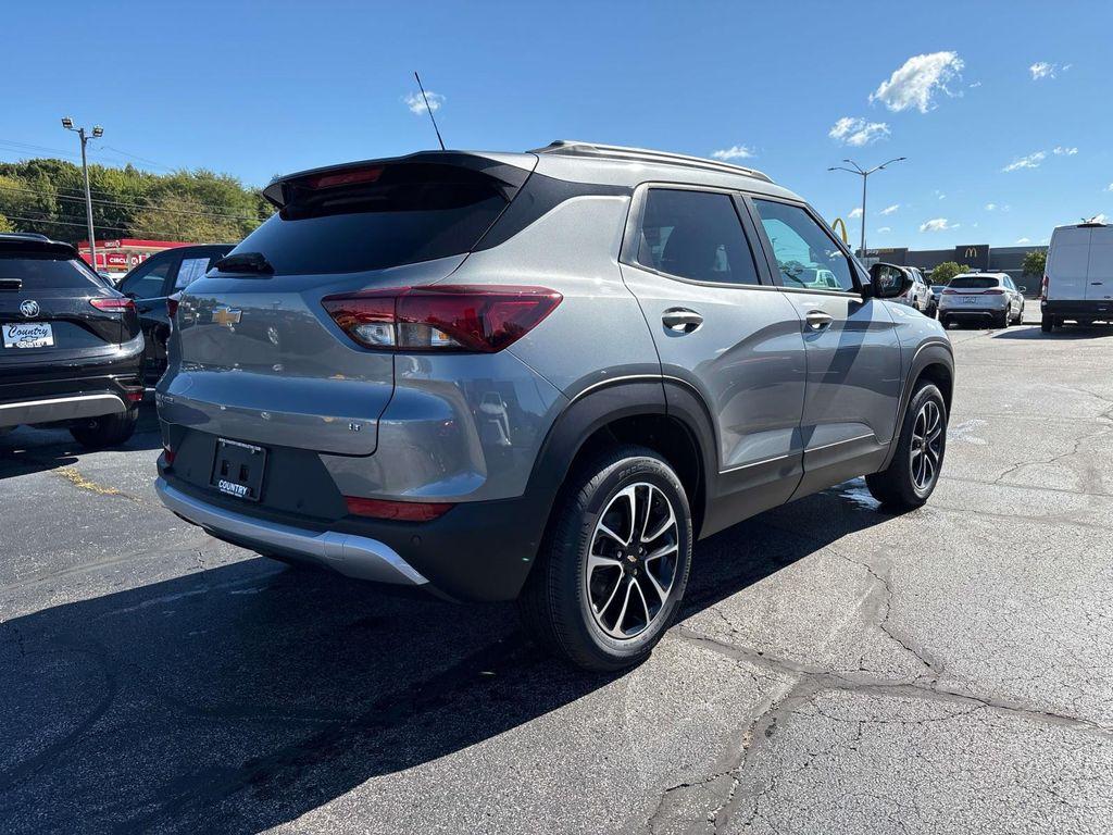 new 2026 Chevrolet TrailBlazer car, priced at $31,500