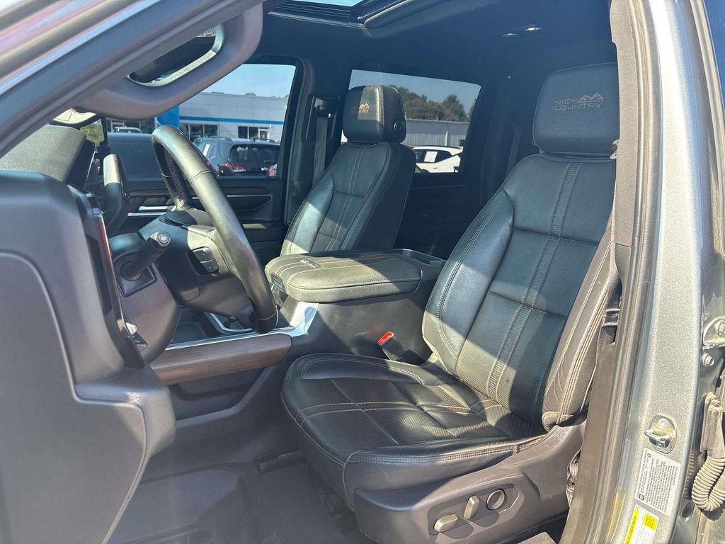 used 2024 Chevrolet Silverado 2500 car, priced at $59,995