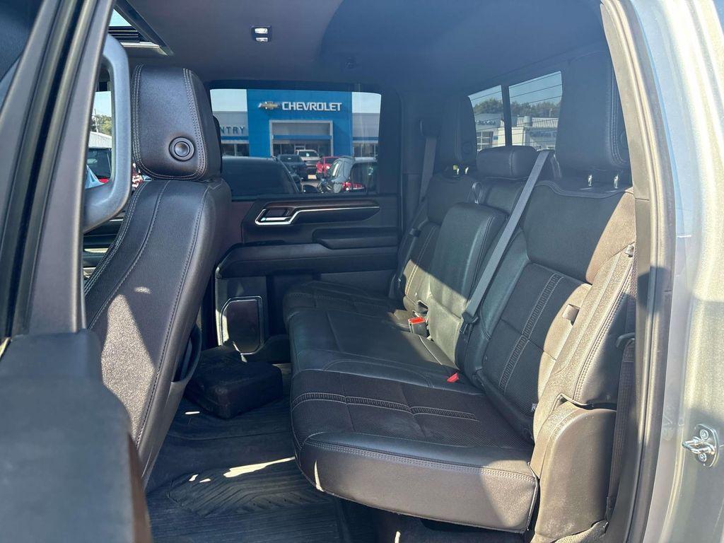 used 2024 Chevrolet Silverado 2500 car, priced at $59,995