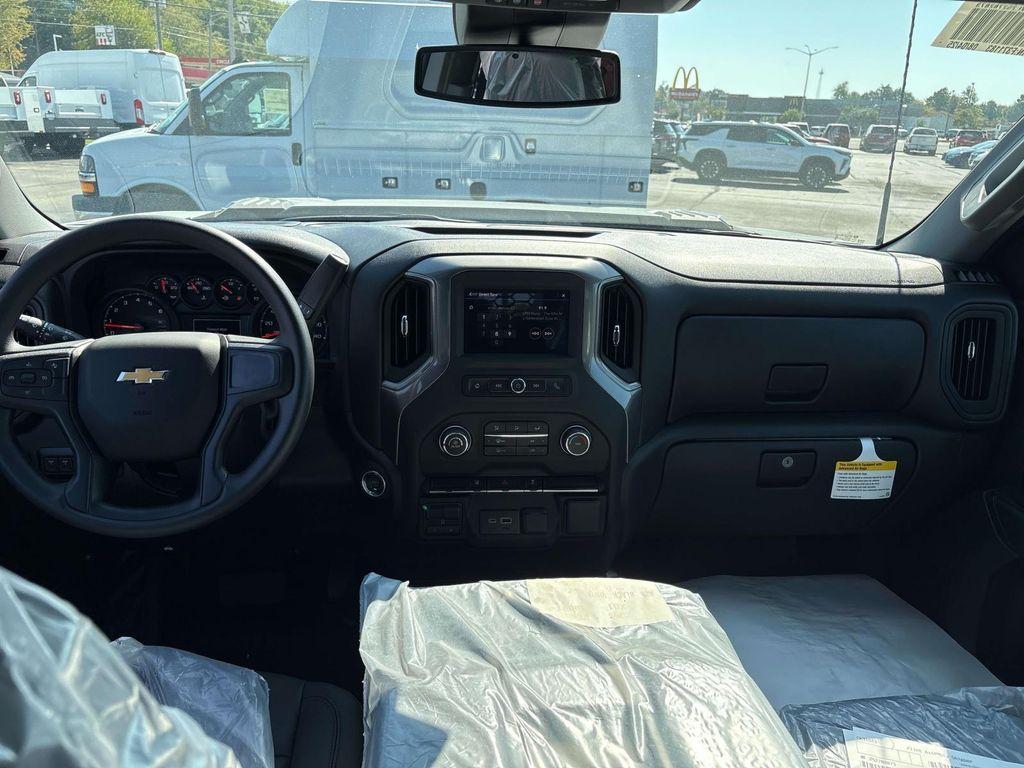 new 2025 Chevrolet Silverado 3500 car, priced at $59,999