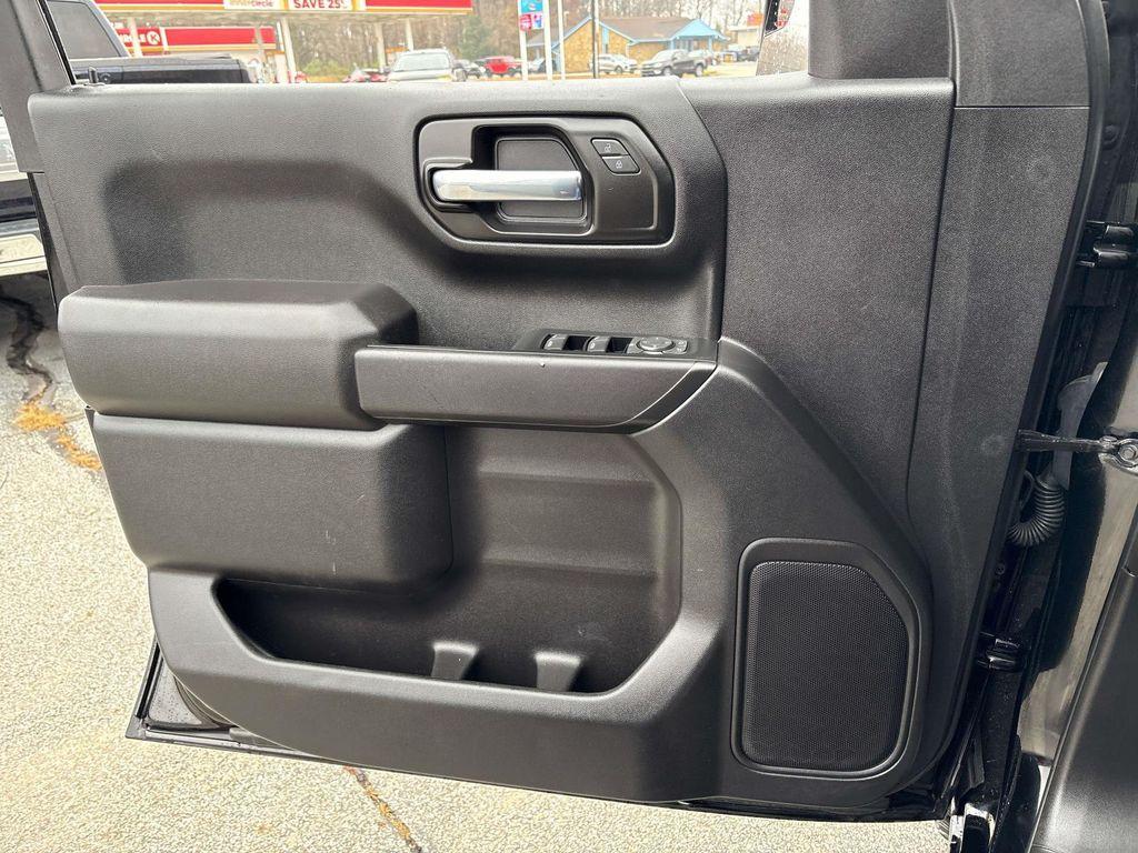 used 2022 Chevrolet Silverado 1500 car, priced at $34,995